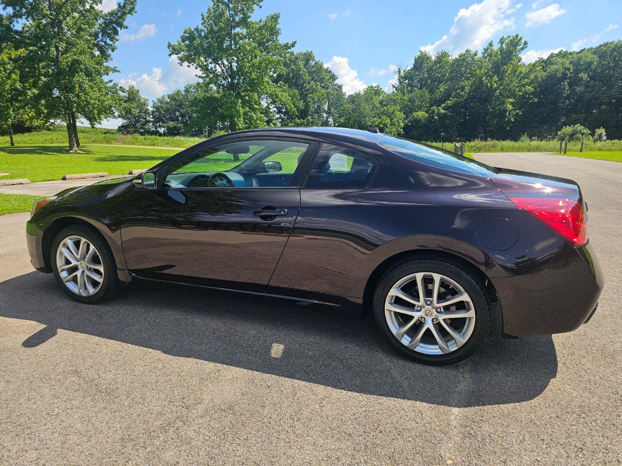 Used 2012 Nissan Altima 3.5 SR FWD image 8