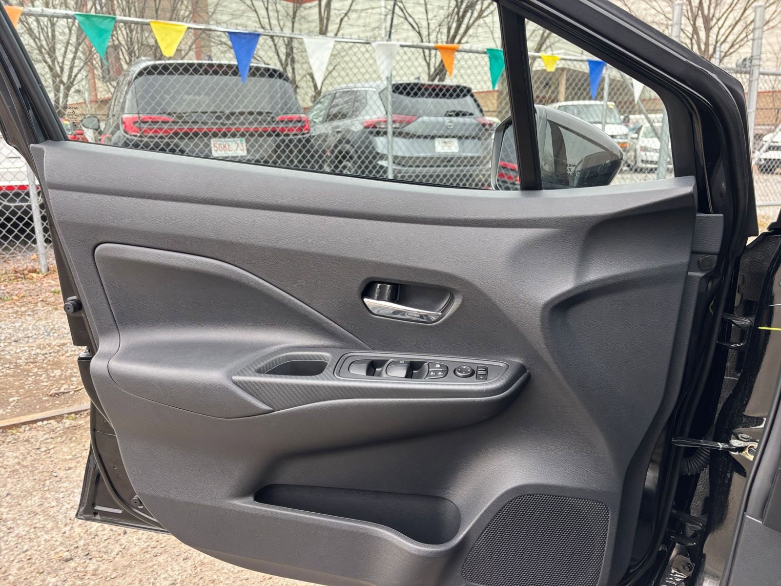 Used 2025 Nissan Versa SV image 18