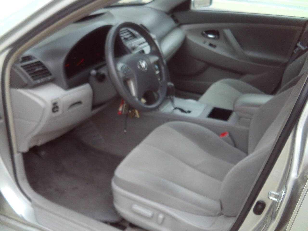 Used 2009 Toyota Camry LE image 13
