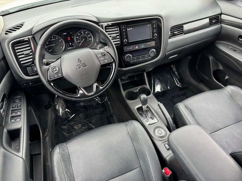 Used 2016 Mitsubishi Outlander ES AWD/4WD image 7