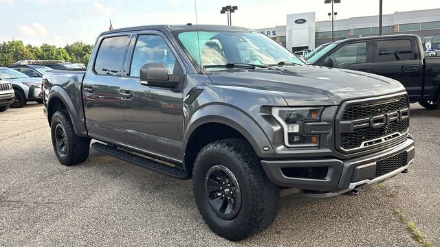 Used 2017 Ford F150 Raptor w/ Equipment Group 802A Luxury AWD/4WD image 30