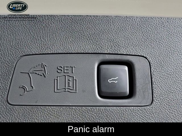 Used 2023 Lincoln Corsair Reserve w/ Equipment Group 201A image 17