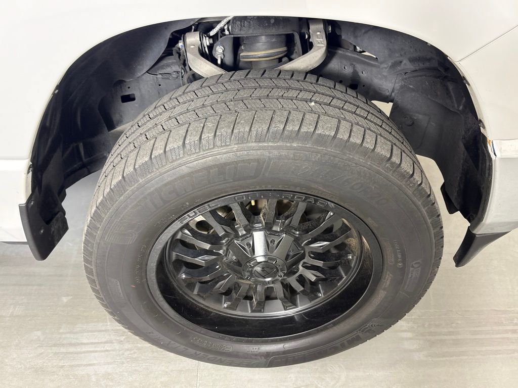 Used 2023 RAM 1500 Laramie AWD/4WD image 11