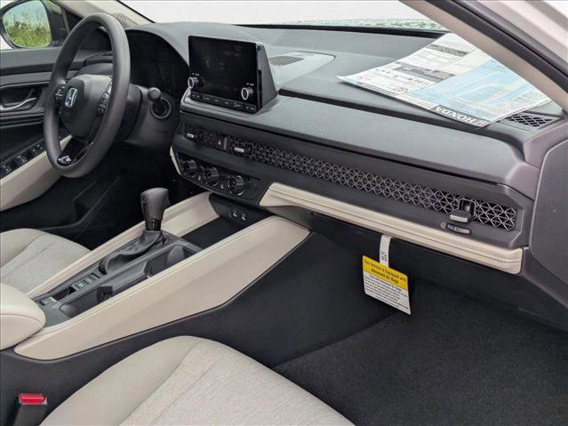 New 2025 Honda Accord SE image 18