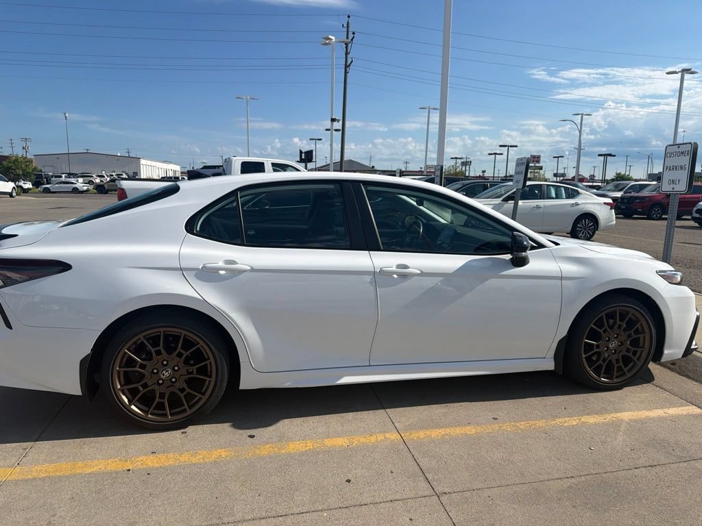 Used 2023 Toyota Camry SE w/ Convenience Package AWD/4WD image 10