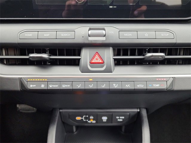 New 2025 Kia K4 LXS image 21