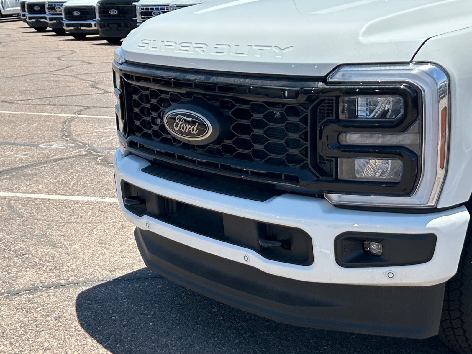 New 2026 Ford F350 Lariat w/ Black Appearance Package AWD/4WD image 23
