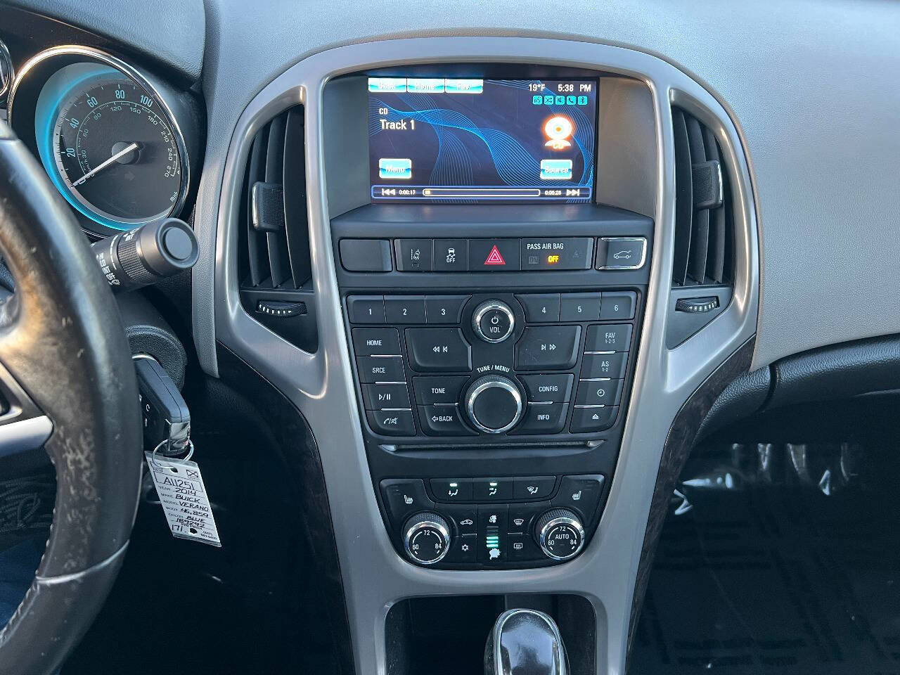 Used 2014 Buick Verano Convenience image 32