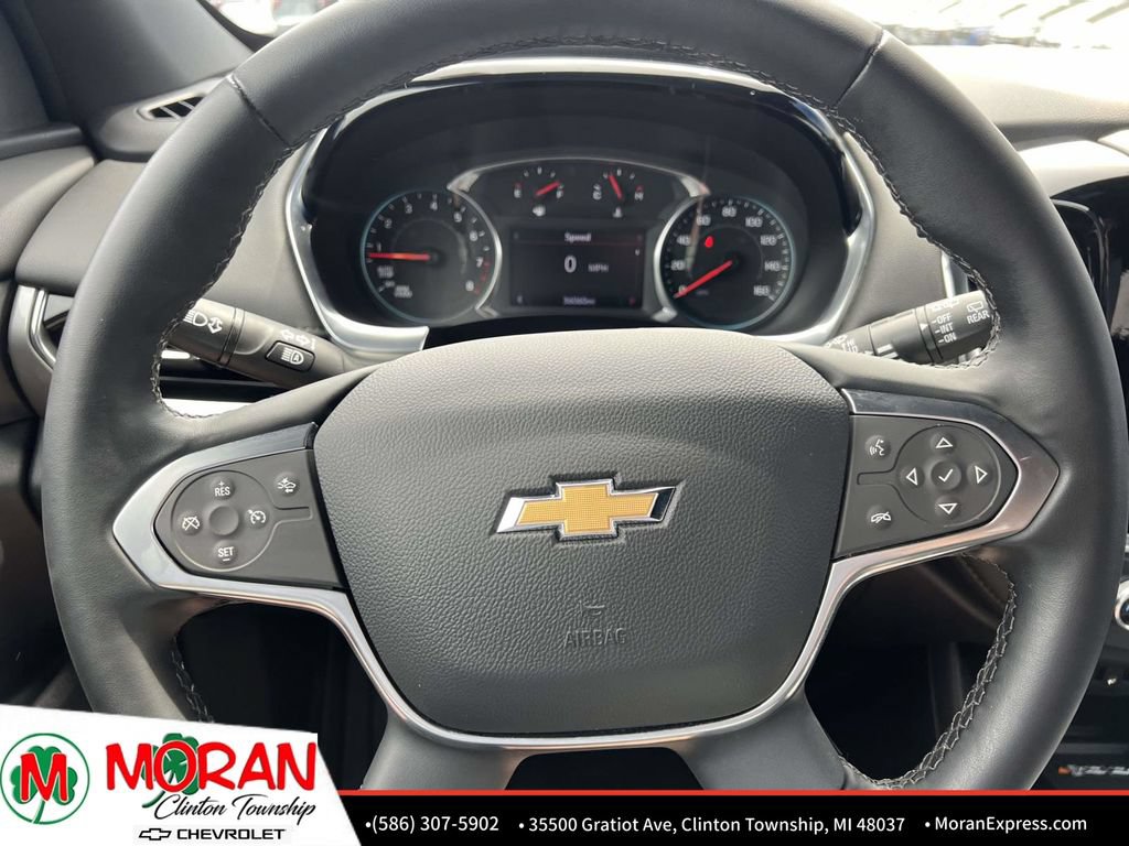 Certified 2023 Chevrolet Traverse LT FWD image 19