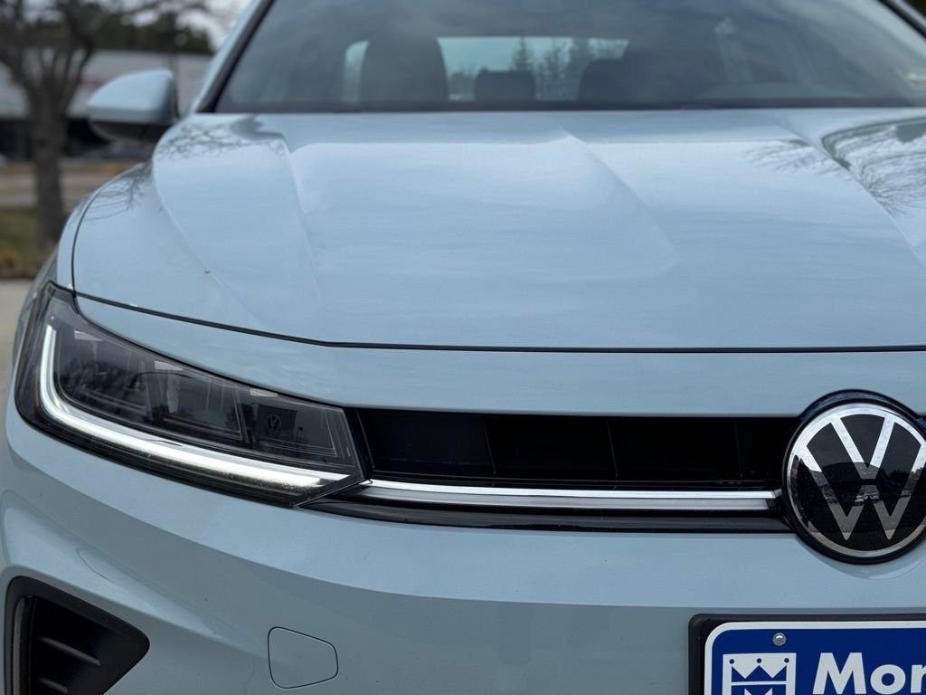 New 2026 Volkswagen Jetta Sport FWD image 3