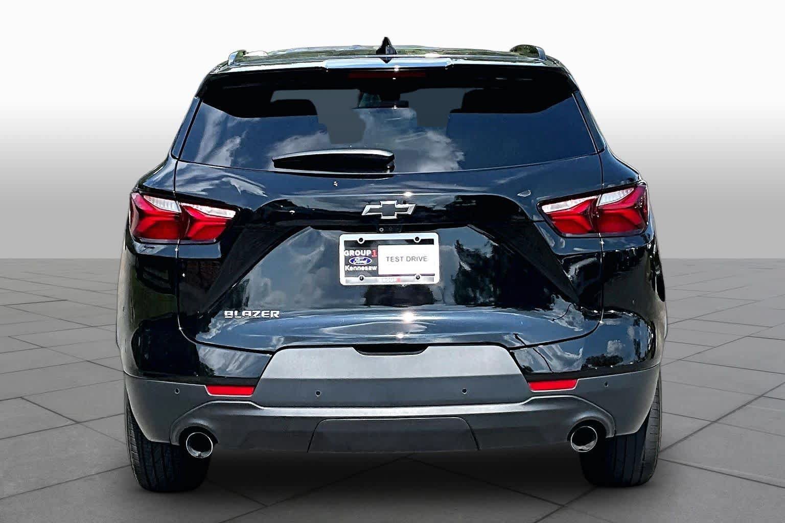 Used 2019 Chevrolet Blazer LT w/ Sound & Technology Package FWD image 5