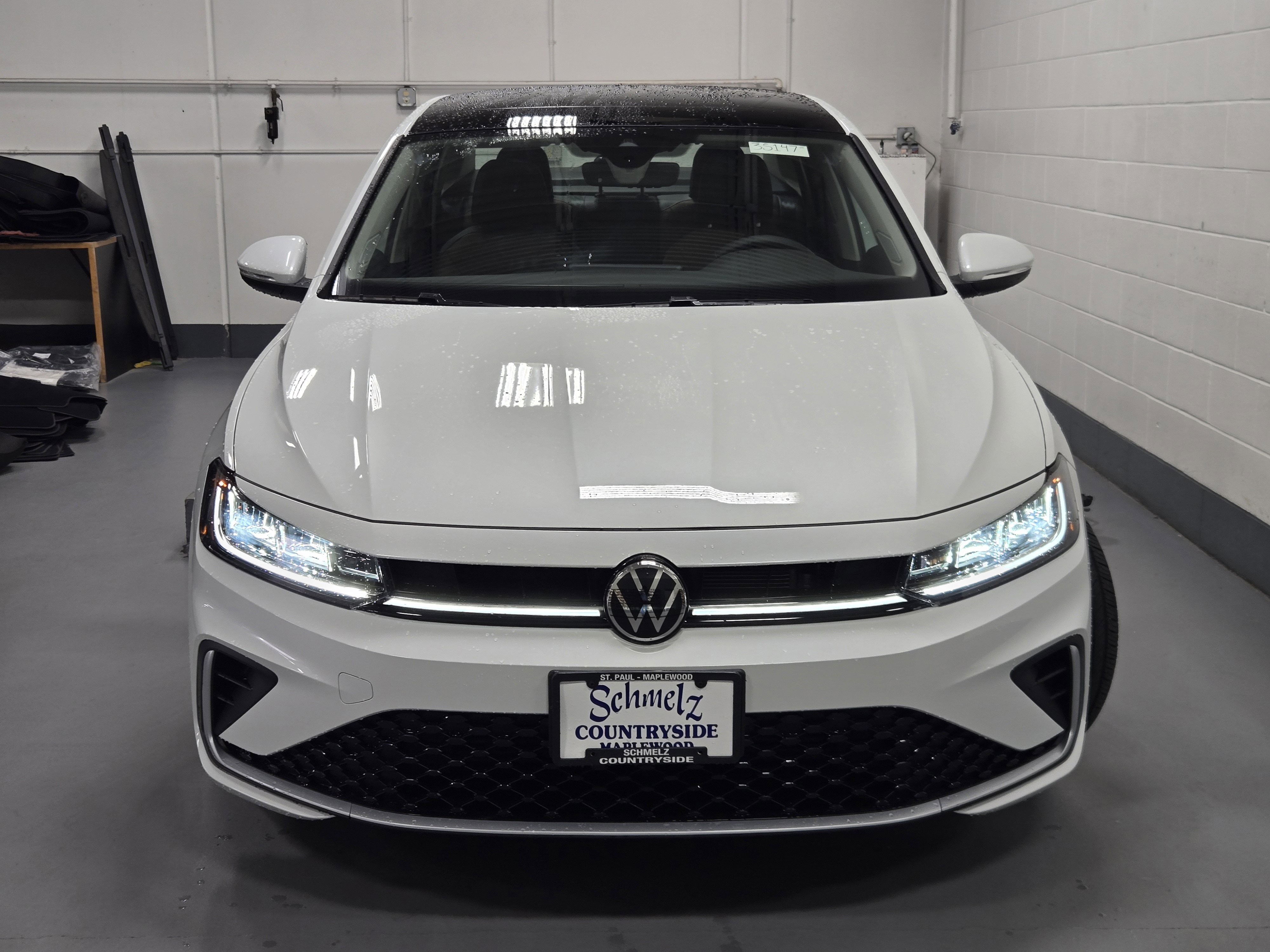 New 2025 Volkswagen Jetta SEL image 2