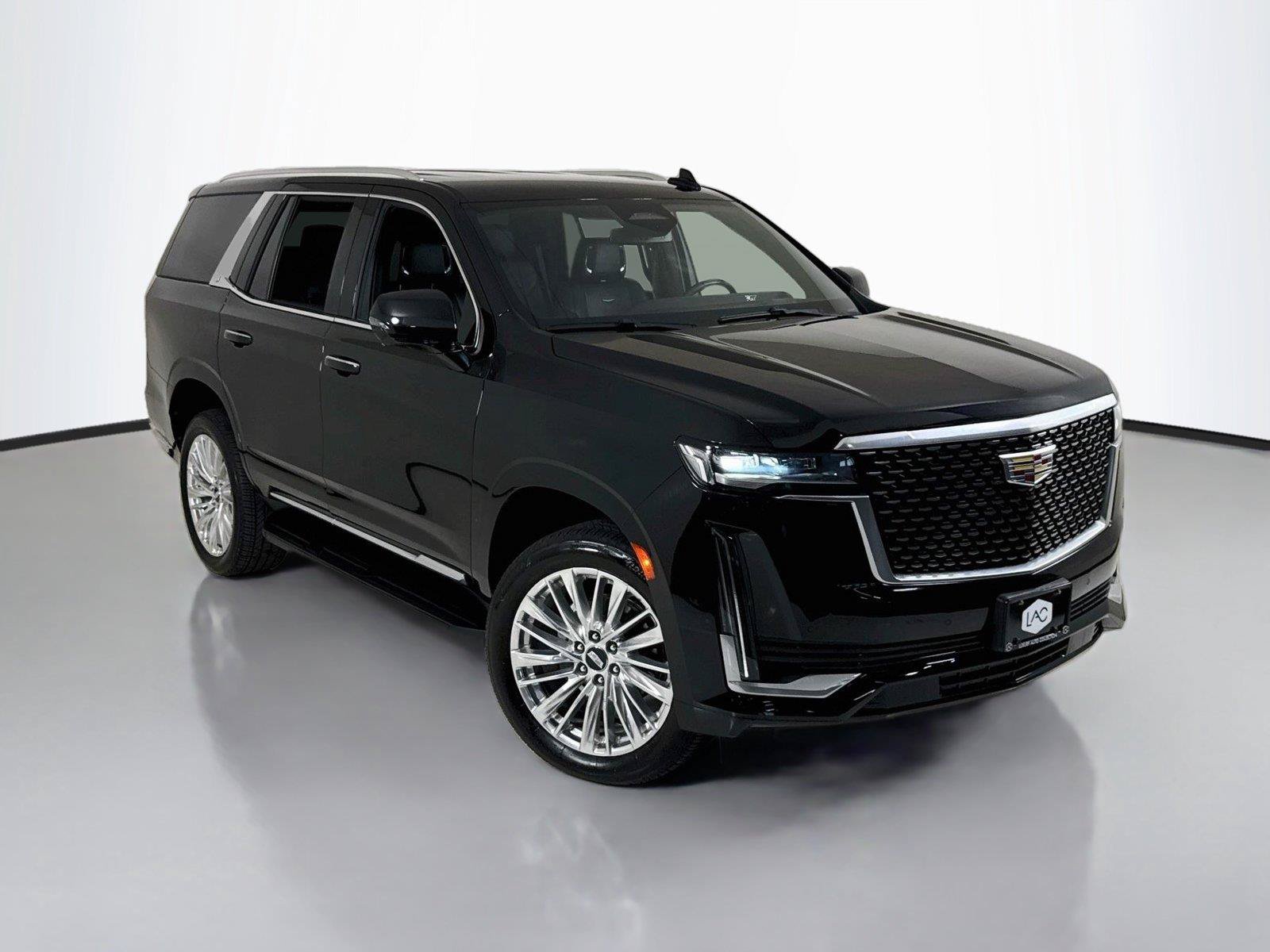 Used 2022 Cadillac Escalade Luxury AWD/4WD image 40