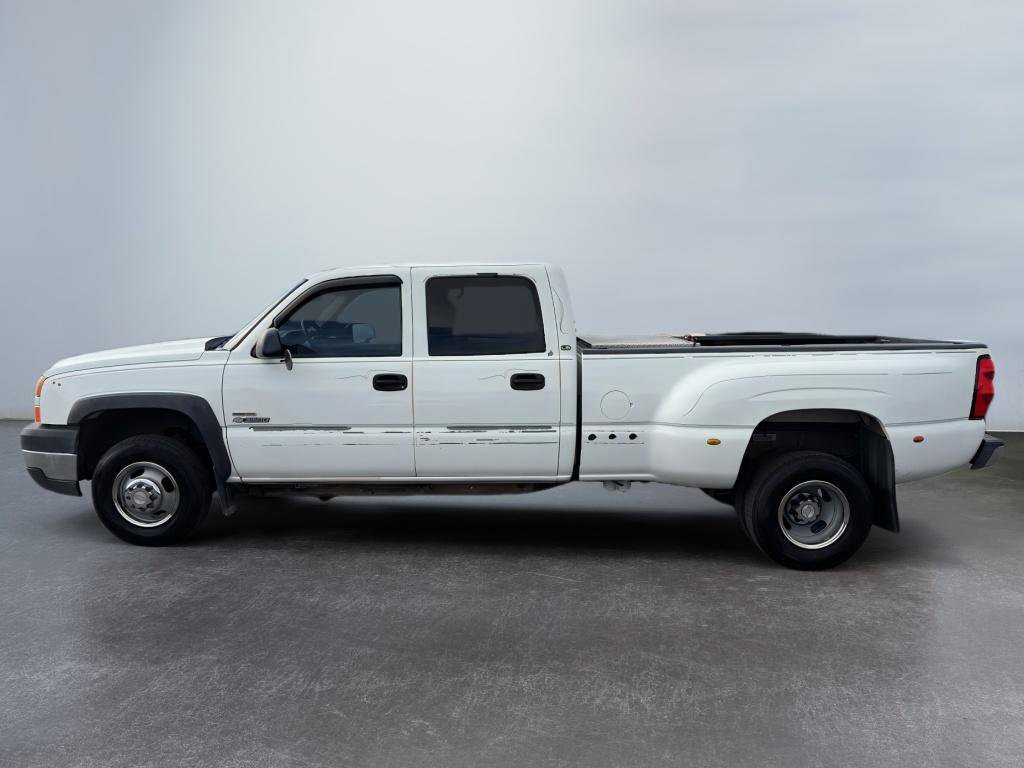 Used 2006 Chevrolet Silverado 3500 LS image 2