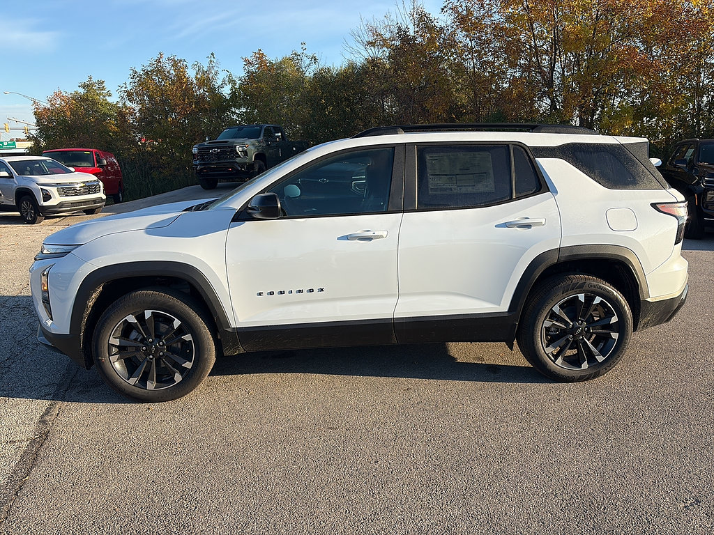 New 2027 Chevrolet Equinox RS w/ Convenience Package III FWD image 2