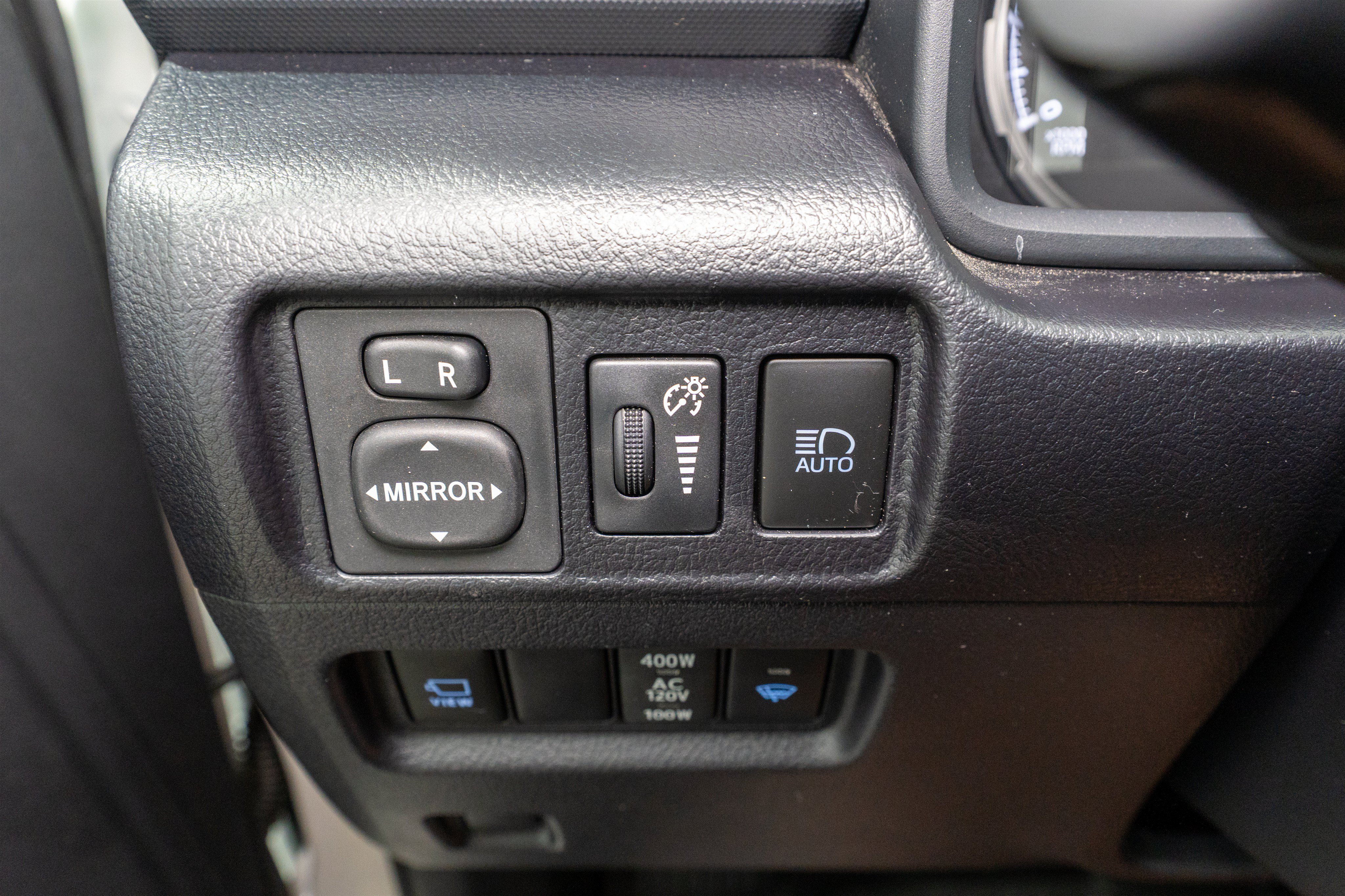 Used 2023 Toyota 4Runner Limited RWD image 34