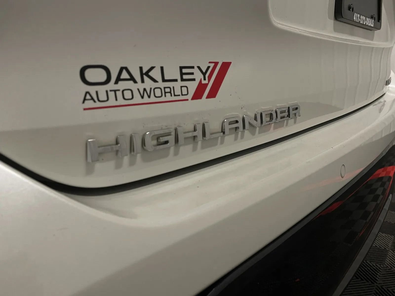 Used 2020 Toyota Highlander Limited image 15