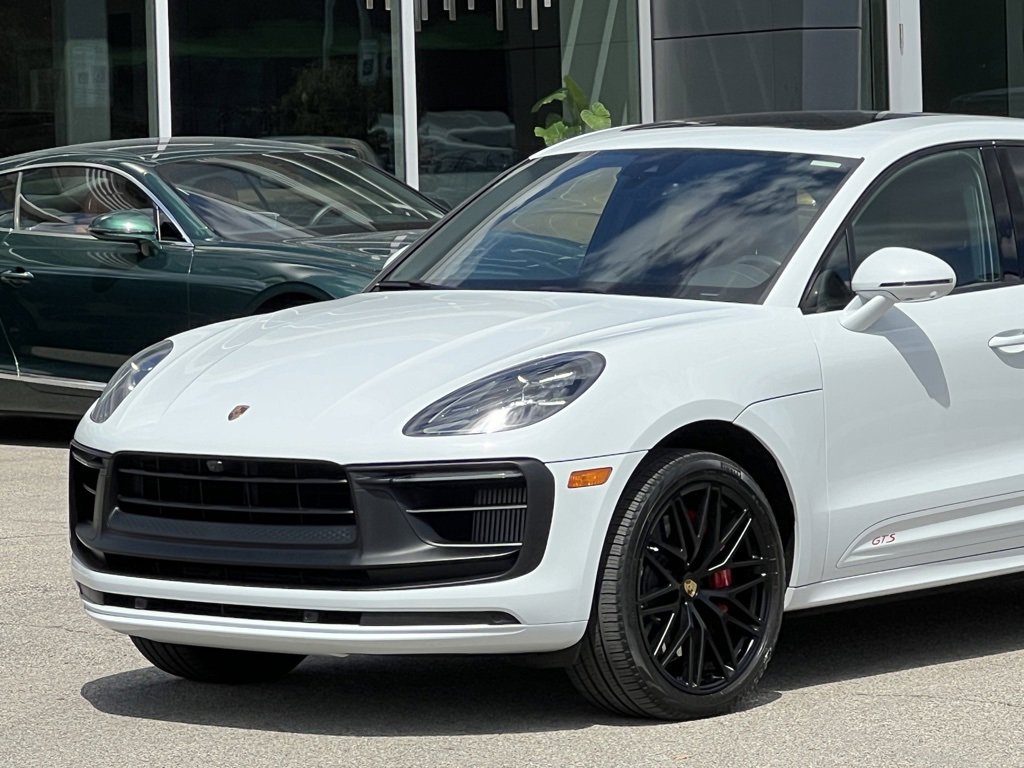 Used 2022 Porsche Macan GTS w/ Premium Package Plus image 8