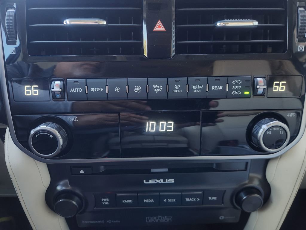 Used 2023 Lexus GX 460 Premium image 18