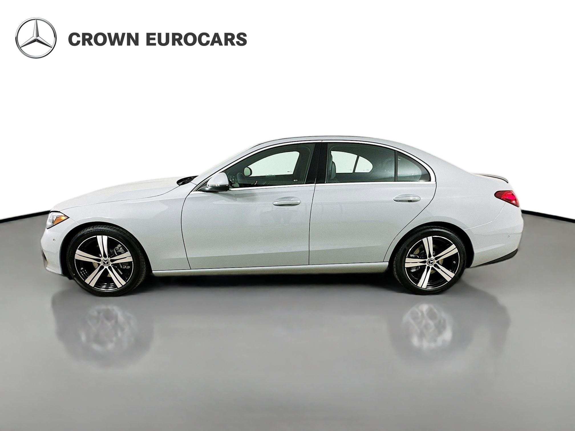 Used 2026 Mercedes-Benz C 300 4MATIC Sedan image 4