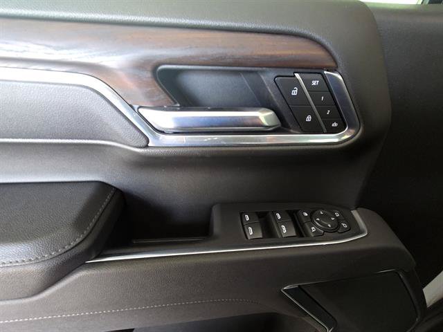 Used 2026 GMC Sierra 1500 SLT AWD/4WD image 17