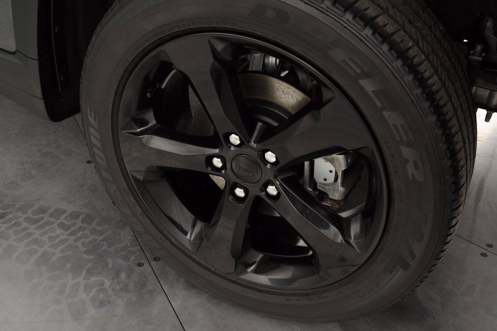 Certified 2022 Jeep Grand Cherokee Altitude image 11