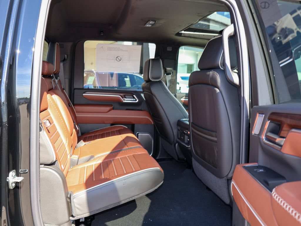 New 2026 GMC Sierra 3500 Denali Ultimate AWD/4WD image 35