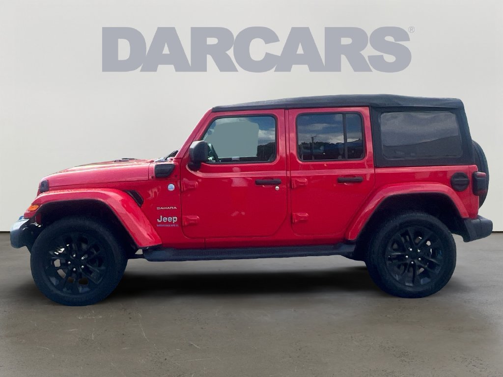 Used 2023 Jeep Wrangler Unlimited Sahara w/ Cold Weather Group AWD/4WD image 4