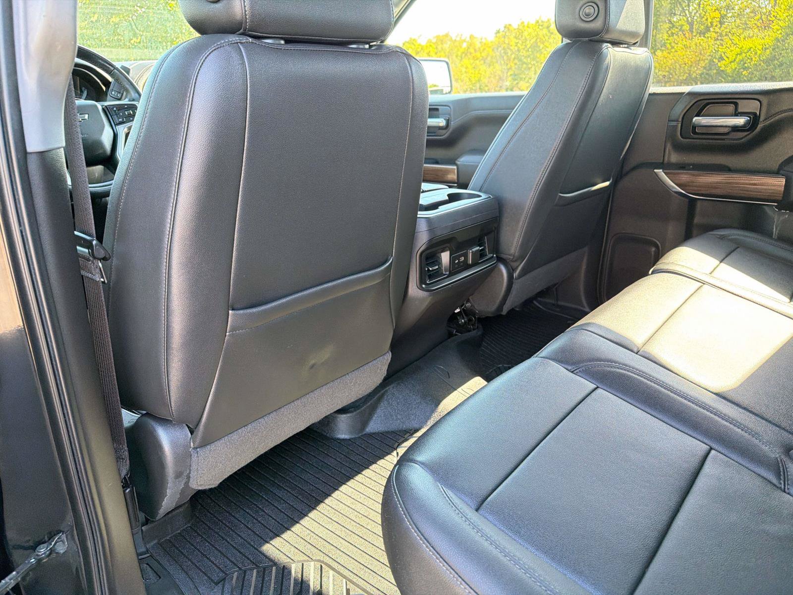 Used 2021 Chevrolet Silverado 1500 LT Trail Boss w/ LT Trail Boss Premium Package AWD/4WD image 27