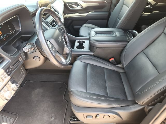 Used 2022 Chevrolet Tahoe Z71 w/ Luxury Package AWD/4WD image 13