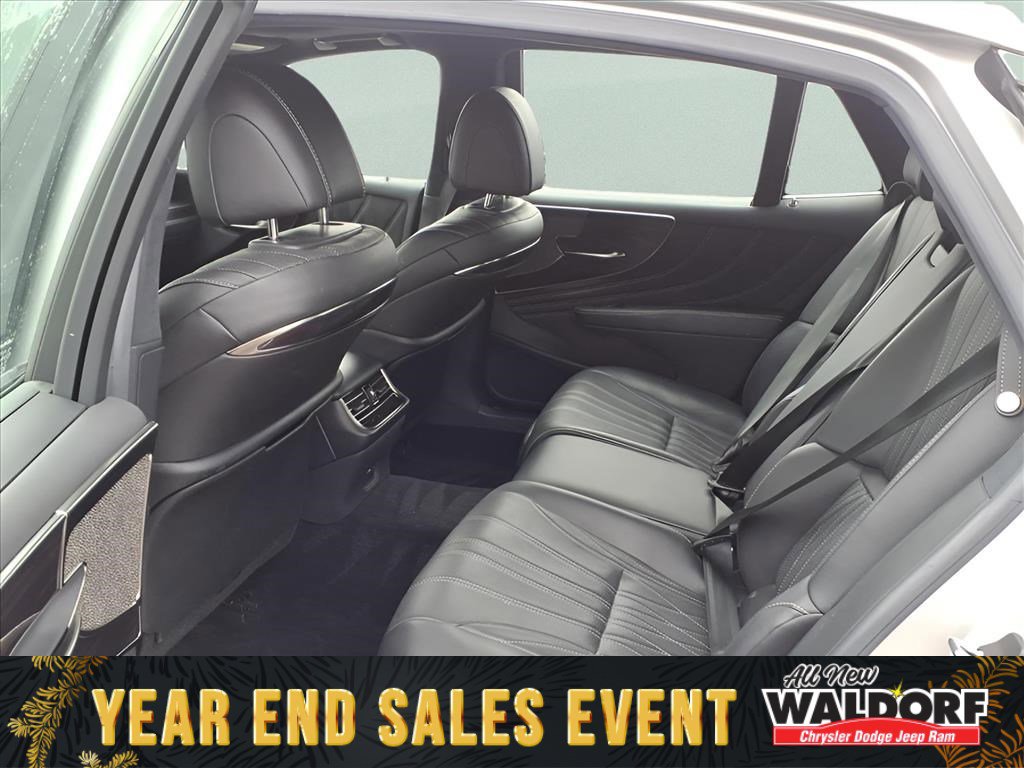 Used 2018 Lexus LS 500 w/ Luxury Package image 10