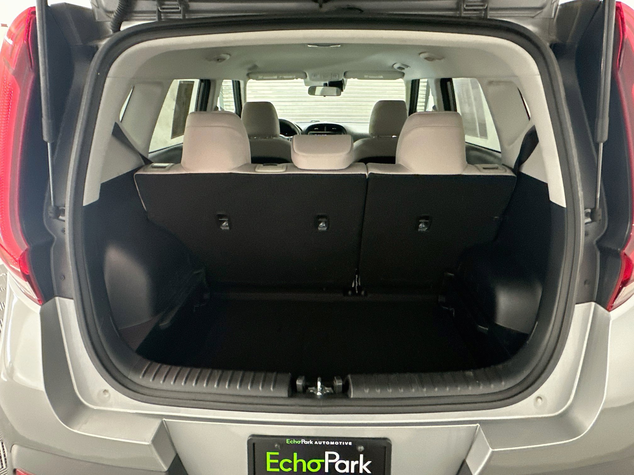 Used 2022 Kia Soul LX w/ Technology Package FWD image 29