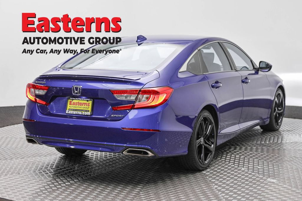 Used 2018 Honda Accord Sport image 5