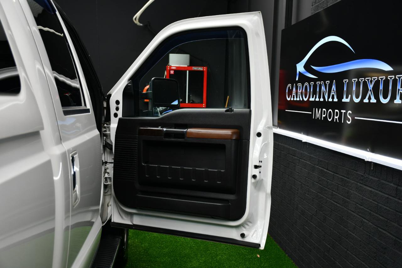 Used 2016 Ford F250 Platinum w/ FX4 Off-Road Package AWD/4WD image 39