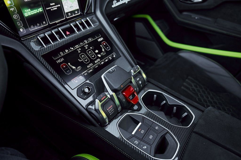 Used 2024 Lamborghini Urus Performante image 69