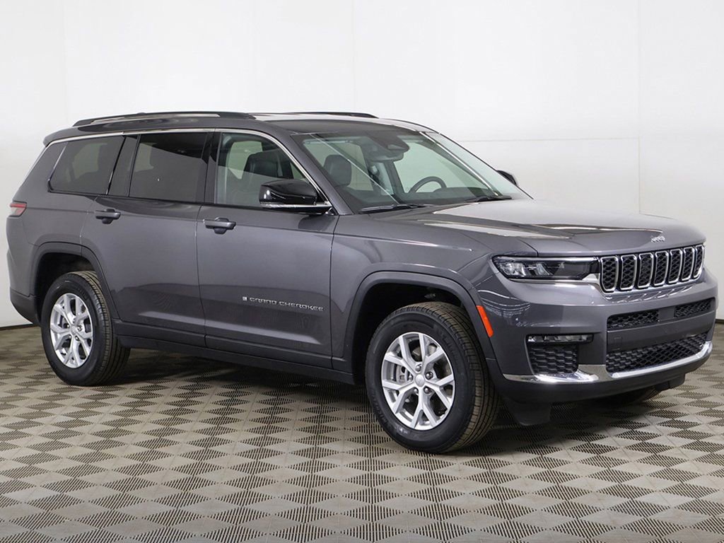 Used 2023 Jeep Grand Cherokee L Limited image 2