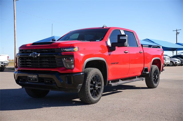 Used 2025 Chevrolet Silverado 2500 Custom w/ Custom Convenience Package image 8