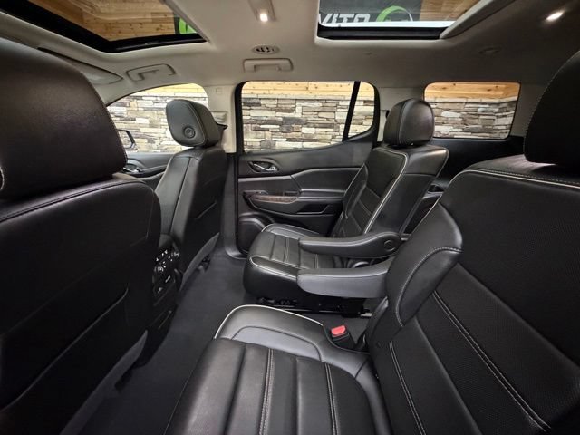 Used 2023 GMC Acadia Denali w/ Denali Ultimate Package AWD/4WD image 32