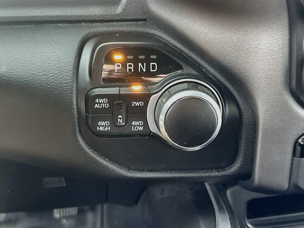 Used 2021 RAM 1500 Big Horn AWD/4WD image 32