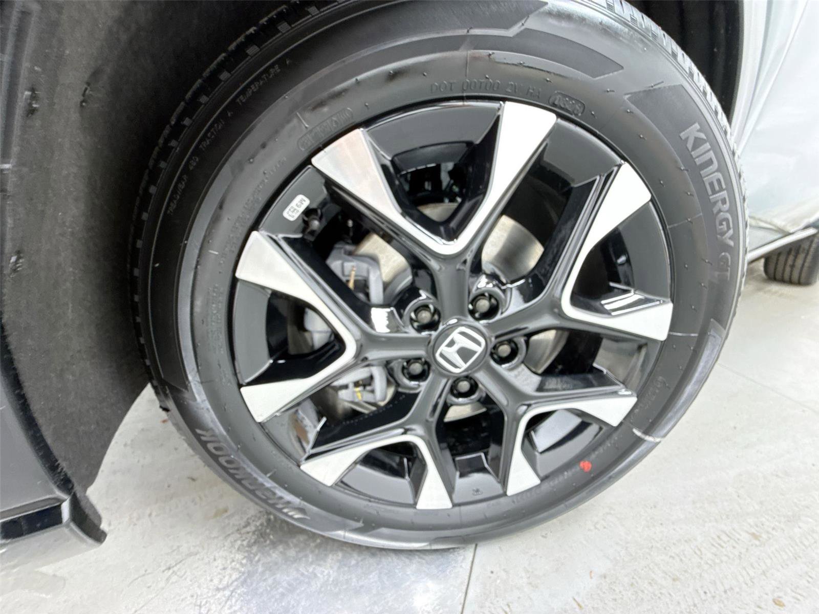 New 2026 Honda HR-V EX-L image 10