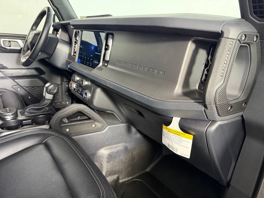 Used 2026 Ford Bronco Badlands AWD/4WD image 14