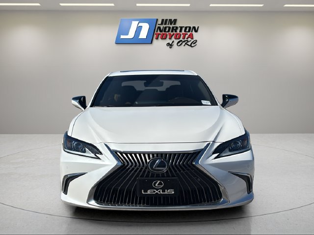 Used 2019 Lexus ES 350 w/ Premium Package FWD image 2
