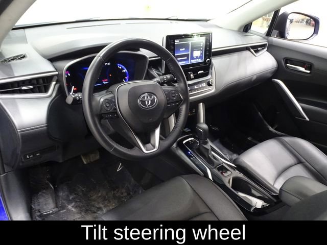 Used 2022 Toyota Corolla Cross XLE AWD/4WD image 23