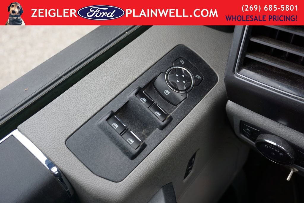 Used 2017 Ford F150 XLT AWD/4WD image 26