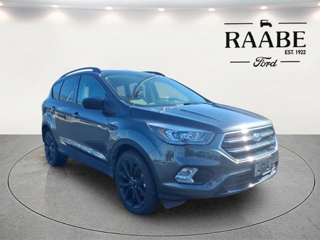 Used 2018 Ford Escape SE w/ SE Sport Appearance Package AWD/4WD image 7