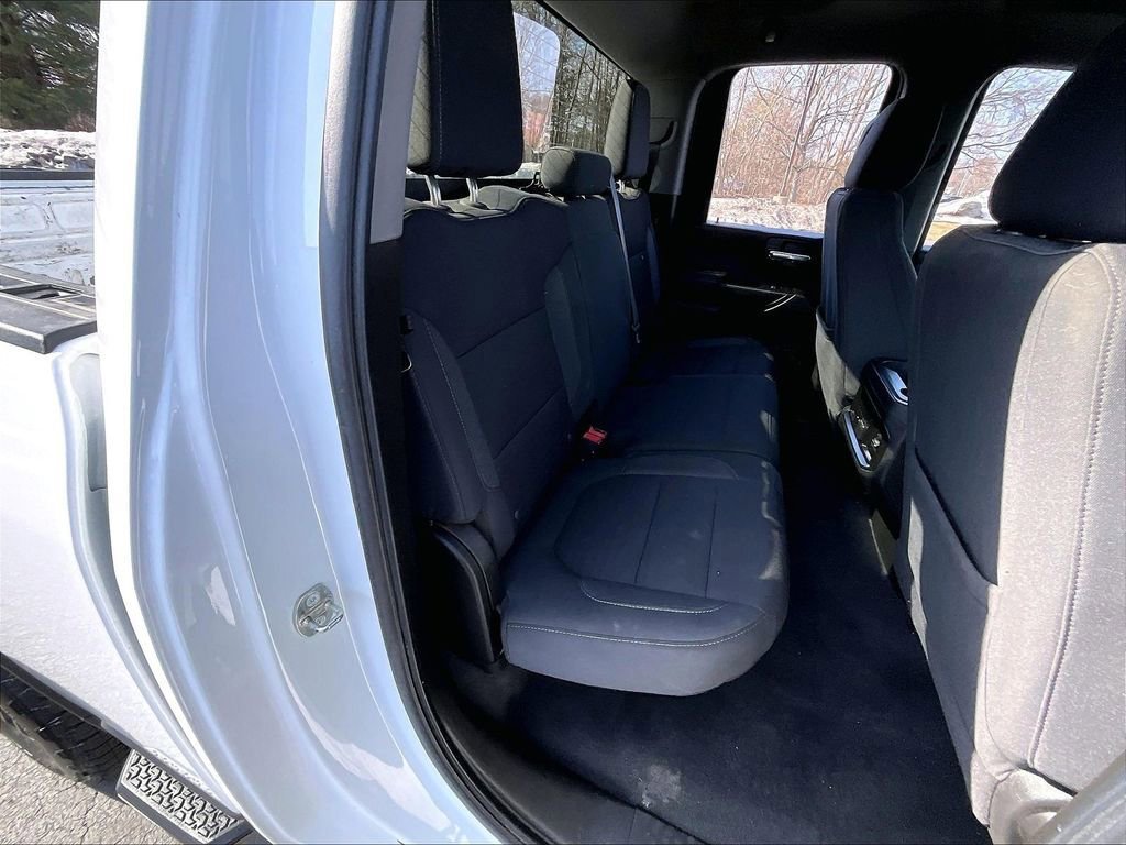 Used 2021 Chevrolet Silverado 2500 LT w/ Convenience Package AWD/4WD image 15