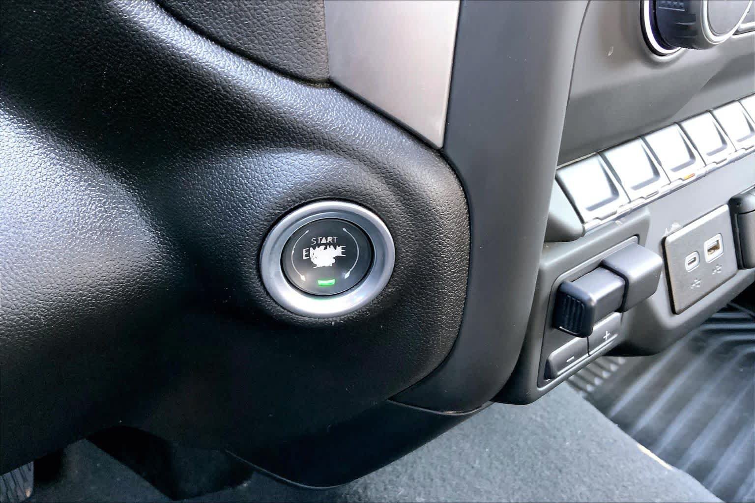 Certified 2024 Chevrolet Silverado 2500 Custom w/ Custom Value Package AWD/4WD image 35