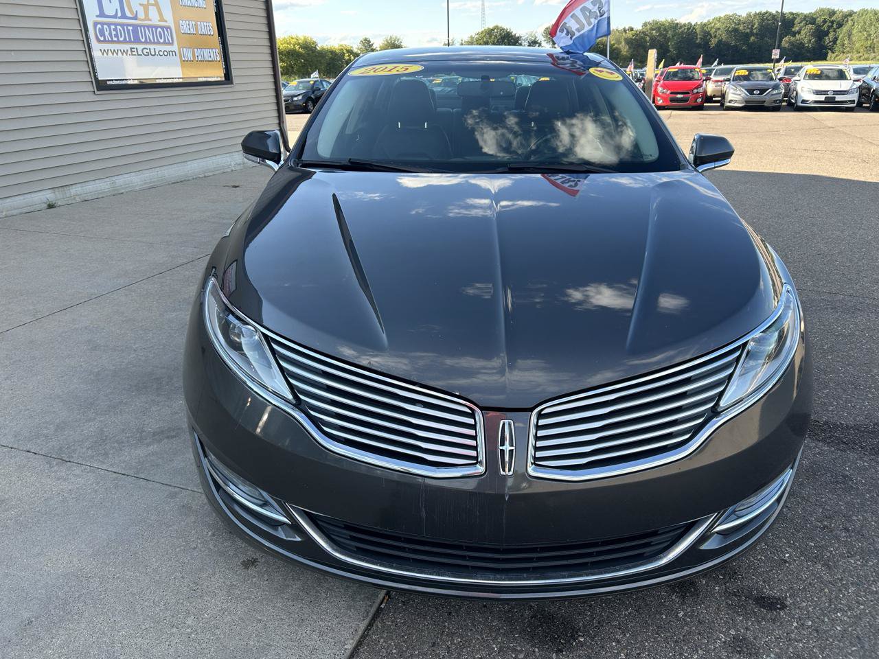 Used 2015 Lincoln MKZ w/ Equipment Group 101A Select FWD image 2