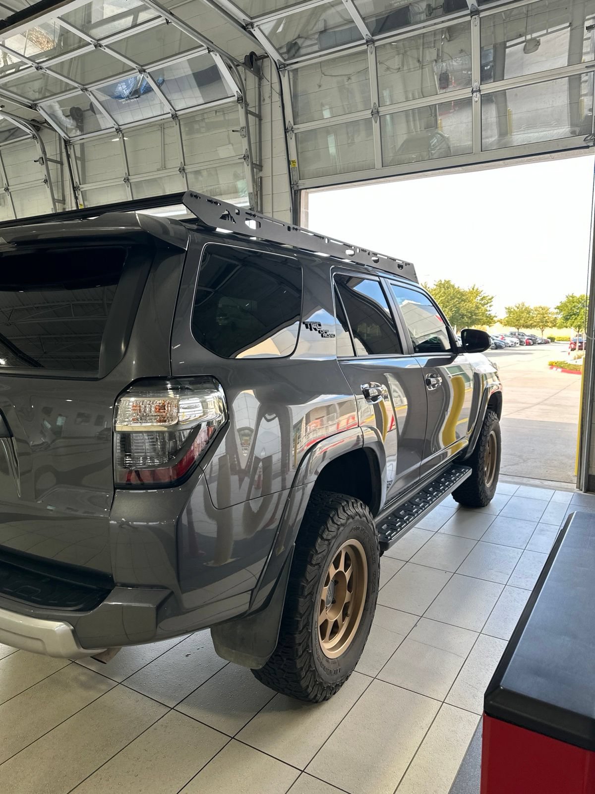 Used 2019 Toyota 4Runner TRD Off-Road AWD/4WD image 14