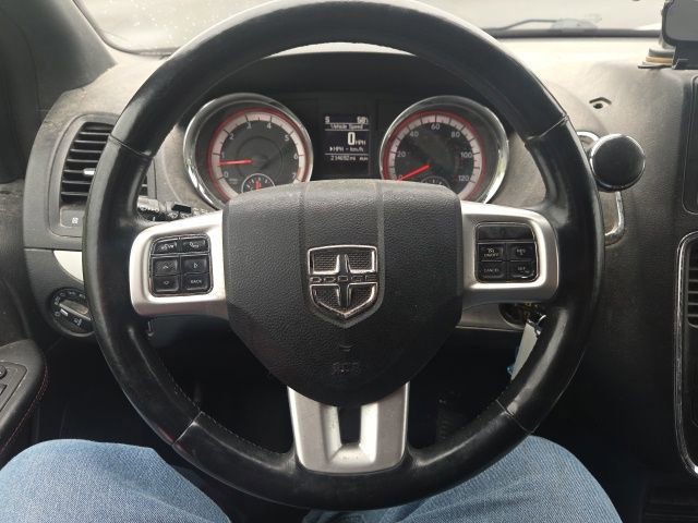 Used 2018 Dodge Grand Caravan GT FWD image 26
